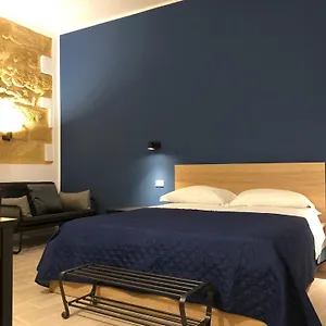  Bed & Breakfast Kale Atenea Italia