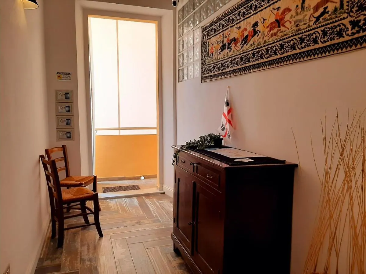 Bed & Breakfast Sa Mama 'E Su Sole Bed and Breakfast Cagliari Italië